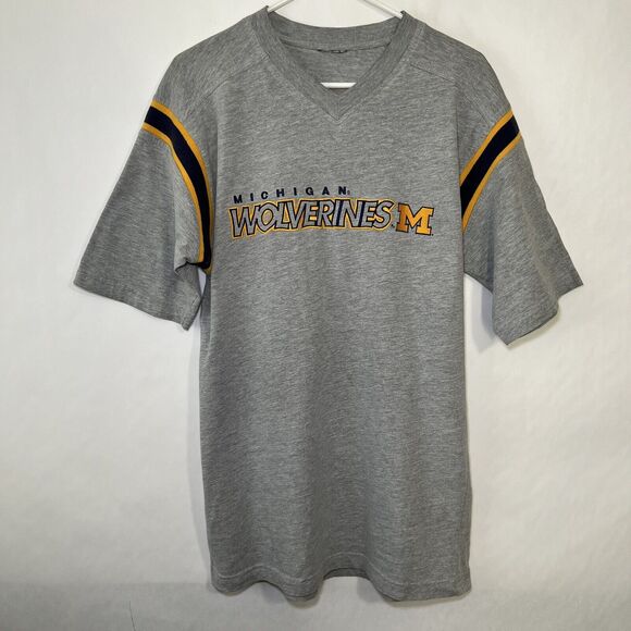 Vintage Michigan Wolverines V Neck T Shirt Mens Size Medium Gray Embroidered - Picture 1 of 12